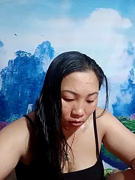 Snapshot of Love-Ly99 chatting on 2, 10, 2025 Love-Ly99 online show from 2, 10, 2025