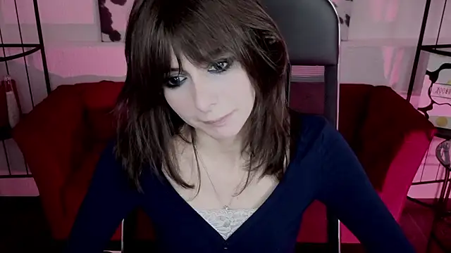 CrystallBloom online show from 6, 3, 2026