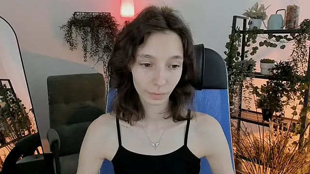 EmmanuellBrown online show from 15, 4, 2026