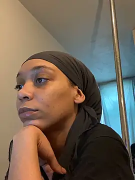 Snapshot of Velvetraexo chatting on 25, 3, 2026 Velvetraexo online show from 25, 3, 2026