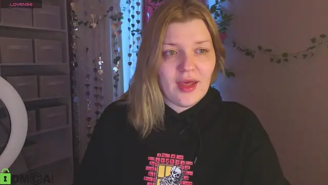 Michele Greenn online show from 15, 3, 2026