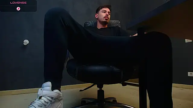 EnzoRace online show from 24, 10, 2025