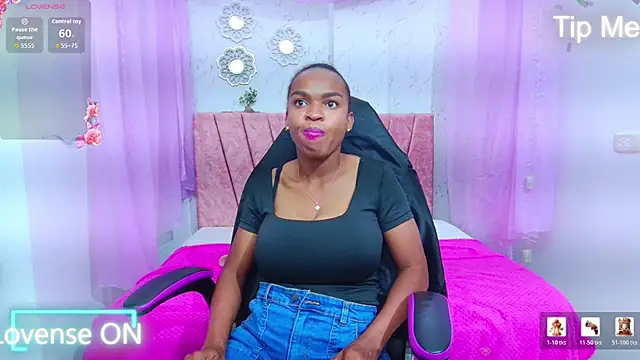 mia  thomson  online show from 6, 4, 2026