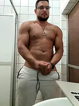 Snapshot of KRYSTALIZEDY chatting on 18, 12, 2025 KRYSTALIZEDY online show from 18, 12, 2025