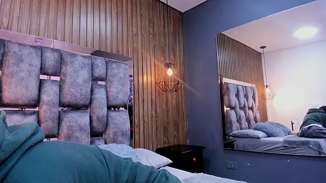 owen  johnson online show from 7, 3, 2026