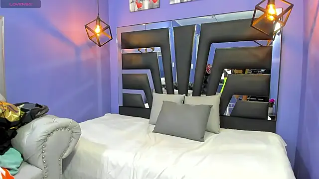 Snapshot of lilyth_adam chatting on 2, 12, 2025 lilyth adam online show from 2, 12, 2025