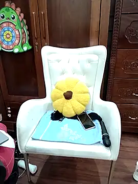 Jess-Thuy online show from 20, 9, 2025