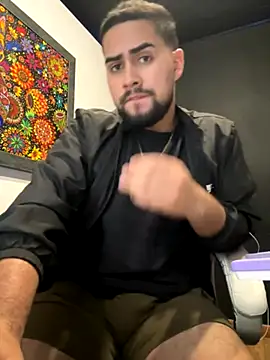 Snapshot of Yuber3 chatting on 28, 9, 2025 Yuber3 online show from 28, 9, 2025