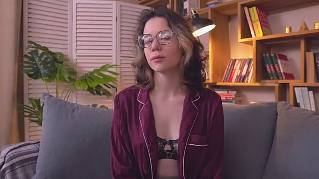 Sunny Teaze online show from 27, 2, 2026