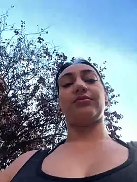 Ninabigtitied online show from 16, 10, 2025