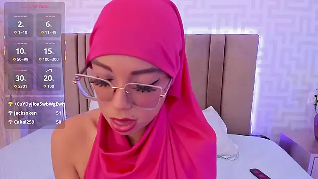 Snapshot of naishaa_ chatting on 11, 6, 2026 naishaa online show from 11, 6, 2026