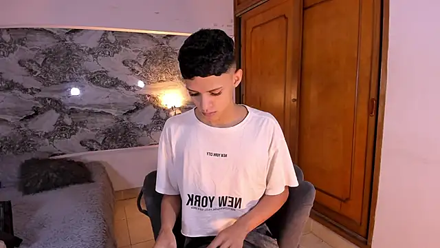 BILLY JAMEES online show from 4, 3, 2026