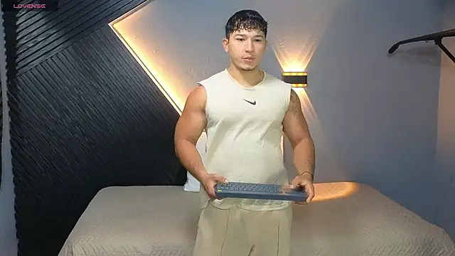 Horny nick18 online show from 4, 3, 2026
