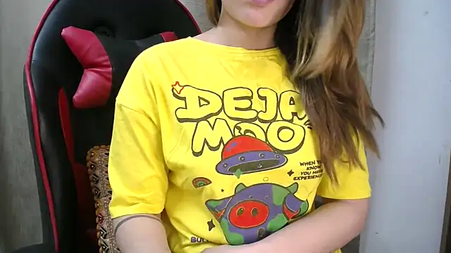 Snapshot of niya-cute chatting on 9, 3, 2026 niya-cute online show from 9, 3, 2026