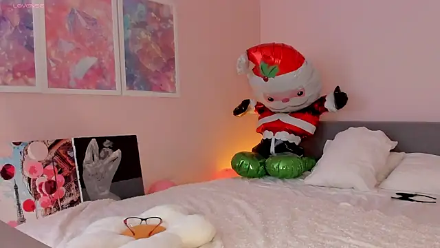 Snapshot of sandra_jackson chatting on 22, 12, 2025 sandra jackson online show from 22, 12, 2025