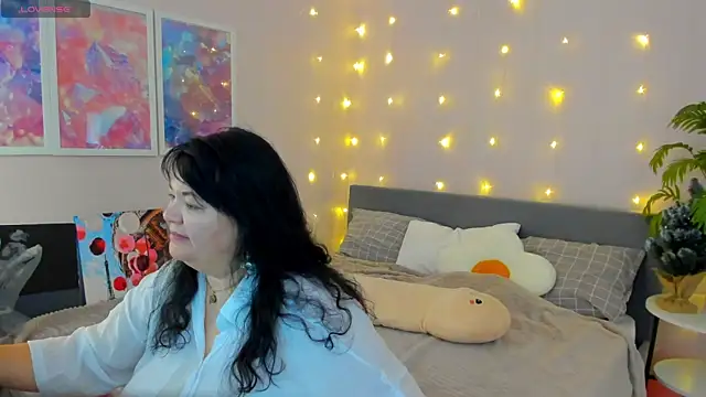 Snapshot of sandra_jackson chatting on 13, 1, 2026 sandra jackson online show from 13, 1, 2026