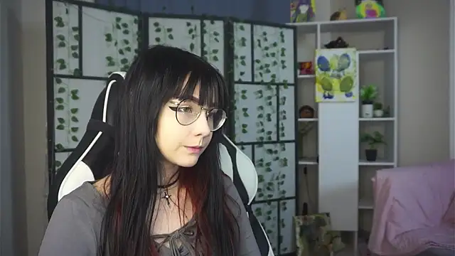 Snapshot of BereniceBattersby chatting on 2, 10, 2025 BereniceBattersby online show from 2, 10, 2025