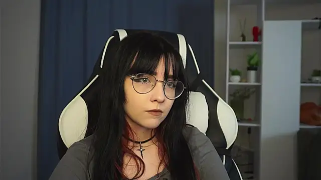 Snapshot of BereniceBattersby chatting on 25, 10, 2025 BereniceBattersby online show from 25, 10, 2025