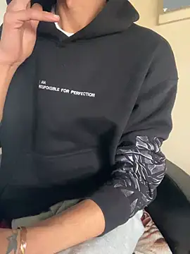 Yasar-Xxxl online show from 2, 3, 2026