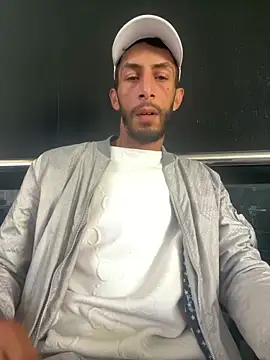 Yasar-Xxxl online show from 18, 5, 2026