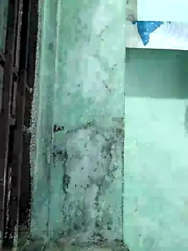 Snapshot of poojam93 chatting on 11, 9, 2025 poojam93 online show from 11, 9, 2025