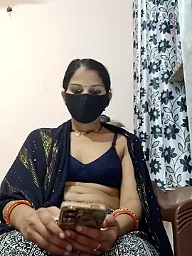 poojam93 online show from 18, 12, 2025