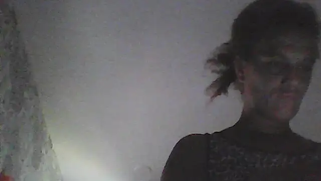 sarahkat86 online show from 3, 11, 2025