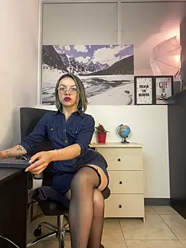 Ariagh  online show from 5, 4, 2026