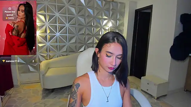Snapshot of hellen_tease chatting on 1, 7, 2026 hellen tease online show from 1, 7, 2026