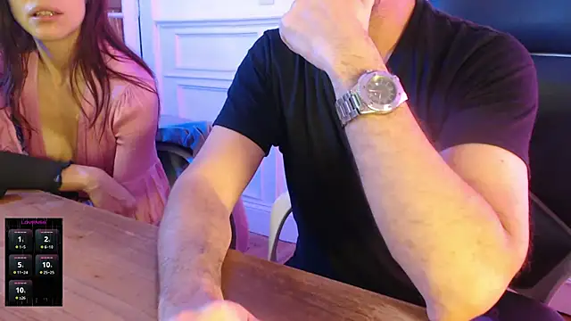 Snapshot of friendswithben33 chatting on 3, 10, 2025 friendswithben33 online show from 3, 10, 2025