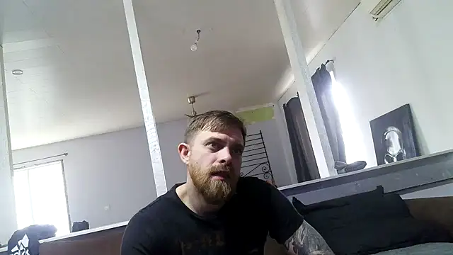 Bikerhot883hd online show from 8, 2, 2026