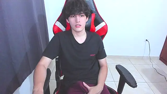 Snapshot of eren_188 chatting on 11, 10, 2025 eren 188 online show from 11, 10, 2025