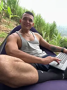 Snapshot of Marco_Vega chatting on 10, 10, 2025 Marco Vega online show from 10, 10, 2025