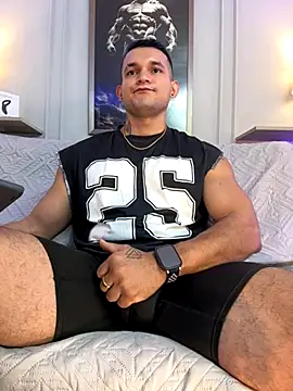 Snapshot of Marco_Vega chatting on 13, 10, 2025 Marco Vega online show from 13, 10, 2025