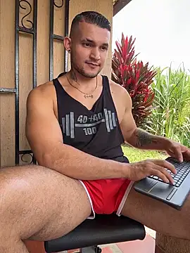 Snapshot of Marco_Vega chatting on 21, 11, 2025 Marco Vega online show from 21, 11, 2025