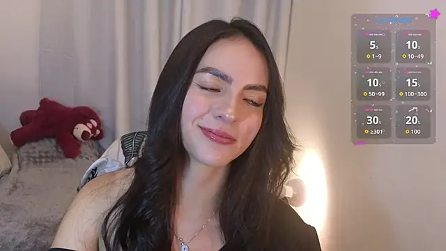 sarah saenz  online show from 21, 6, 2026