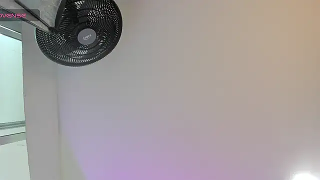 Snapshot of sweet__vanessa1 chatting on 5, 7, 2026 sweet vanessa1 online show from 5, 7, 2026
