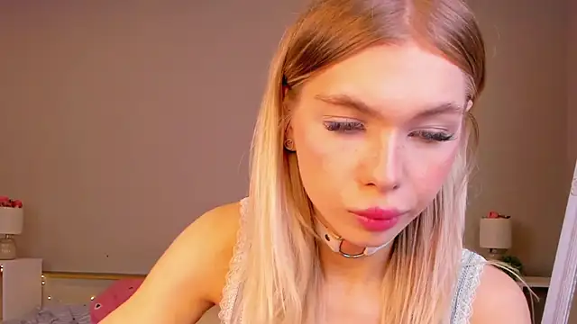 Blondy Fina online show from 15, 5, 2026