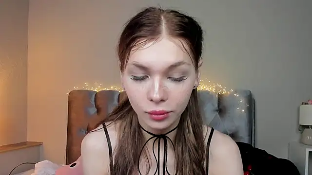 Blondy Fina online show from 17, 7, 2026