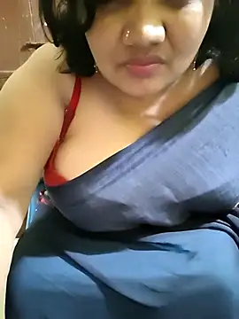 Snapshot of Swapna_Hyd chatting on 28, 10, 2025 Swapna Hyd online show from 28, 10, 2025