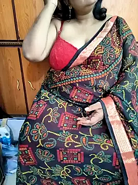 Snapshot of Swapna_Hyd chatting on 13, 11, 2025 Swapna Hyd online show from 13, 11, 2025