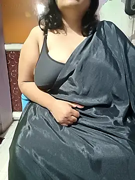 Snapshot of Swapna_Hyd chatting on 26, 11, 2025 Swapna Hyd online show from 26, 11, 2025