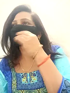 soni yhakur online show from 17, 4, 2026