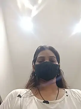 Snapshot of soni_yhakur chatting on 18, 7, 2026 soni yhakur online show from 18, 7, 2026