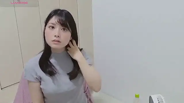 Snapshot of coharu_01 chatting on 5, 10, 2025 coharu 01 online show from 5, 10, 2025