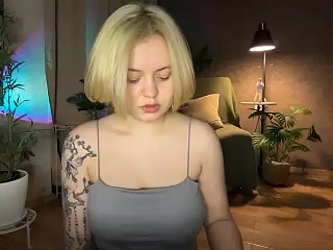 MoonIvy  online show from 3, 4, 2026