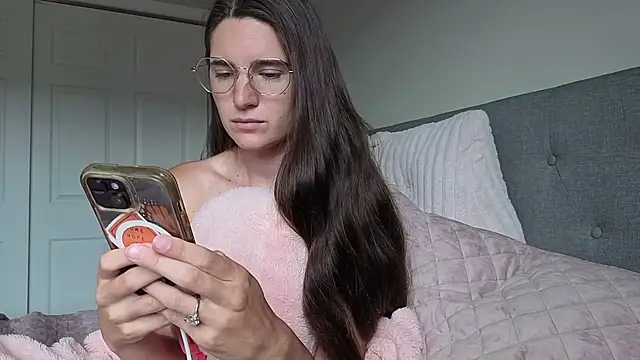 Snapshot of bambifarrina chatting on 18, 6, 2026 bambifarrina online show from 18, 6, 2026