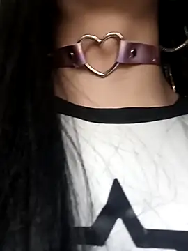 Foxxy Doll online show from 7, 10, 2025