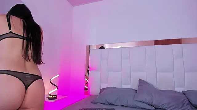 ZoeBarnett online show from 5, 2, 2026