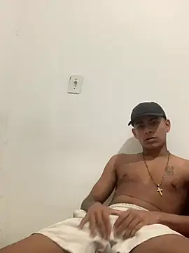 Snapshot of Novindot23cm chatting on 4, 6, 2026 Novindot23cm online show from 4, 6, 2026